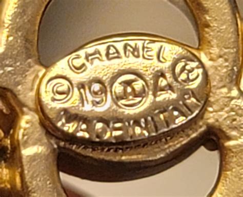 fake chanel ring|how to authenticate chanel jewelry.